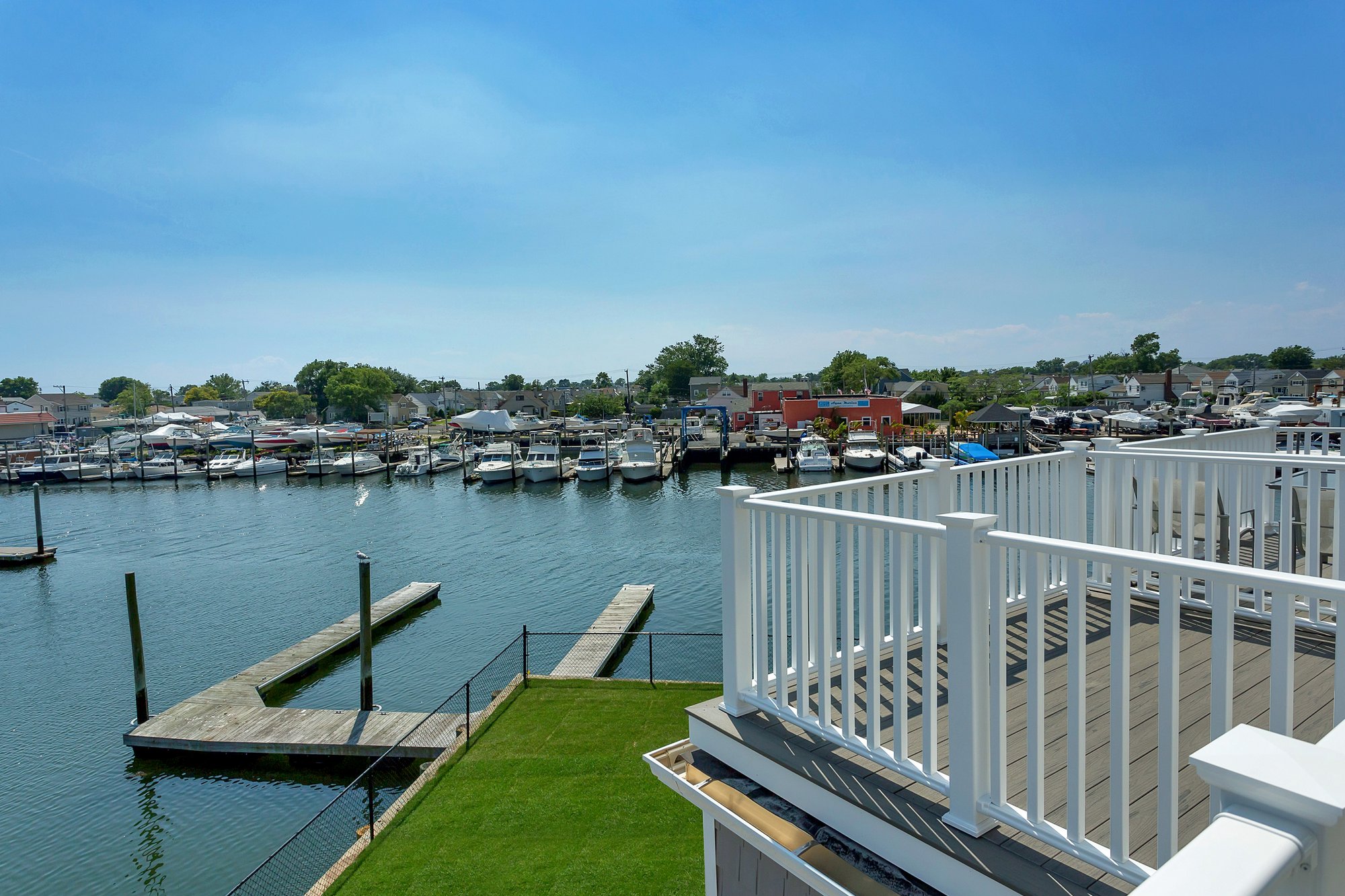 50 Ocean Watch Ct , Freeport, Ny 11520 in Freeport, NY, United States