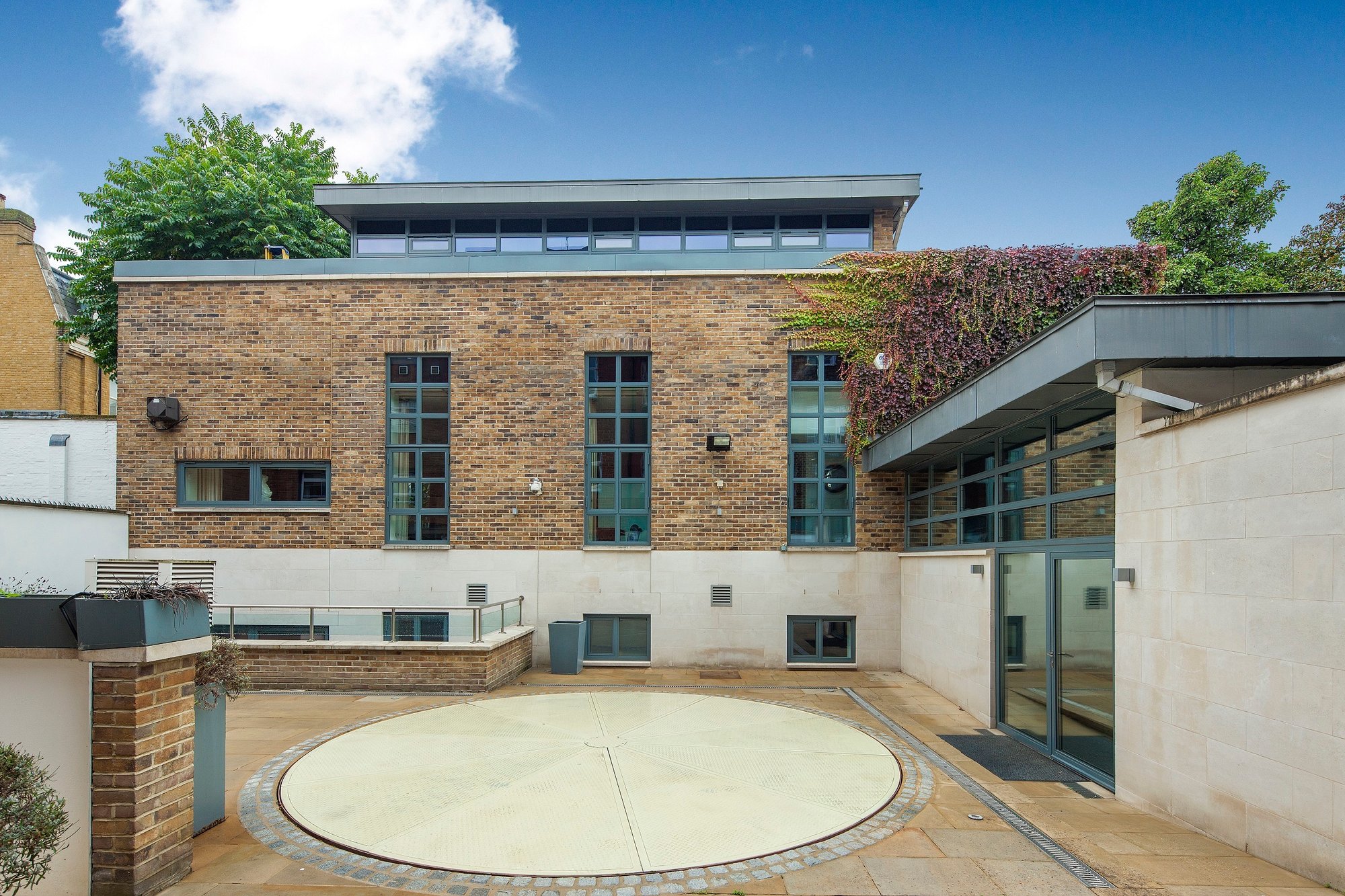 Old Church Street, Chelsea, London, Sw3 in London, United Kingdom for