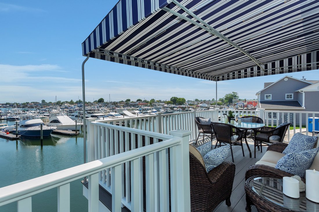 31 Ocean Watch Ct , Freeport, Ny 11520 In Freeport, New York, United