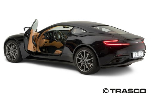 2026 Aston Martin DB11 rwd in Bremen, Germany 1