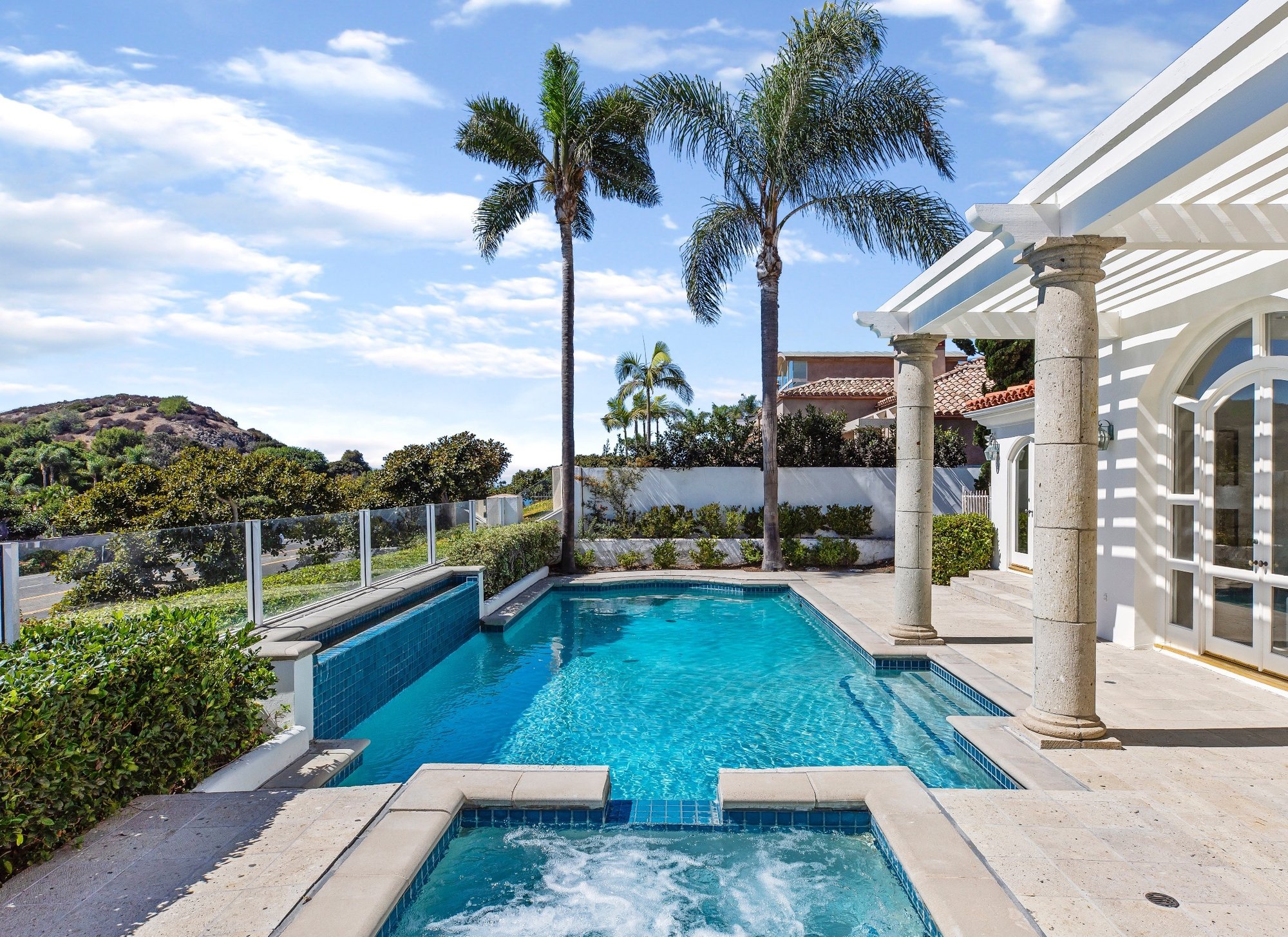 2550 Irvine Cove in Laguna Beach, CA, United States for sale (10419021)