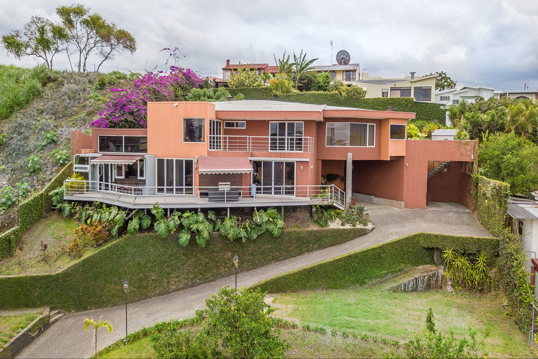 House in San Pedro, San José Province, Costa Rica 1 - 10313040