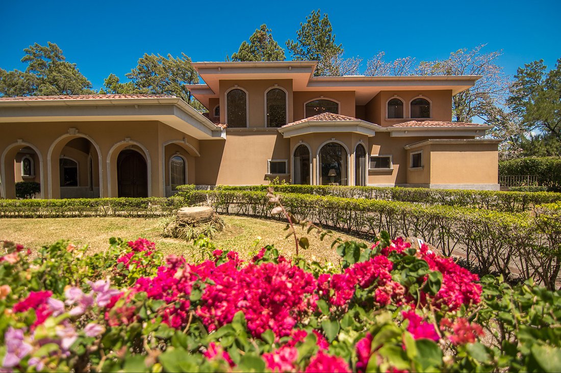 Casa Los Reyes In San Antonio District, Belén, Heredia Province, Costa Rica For Sale (10250073)