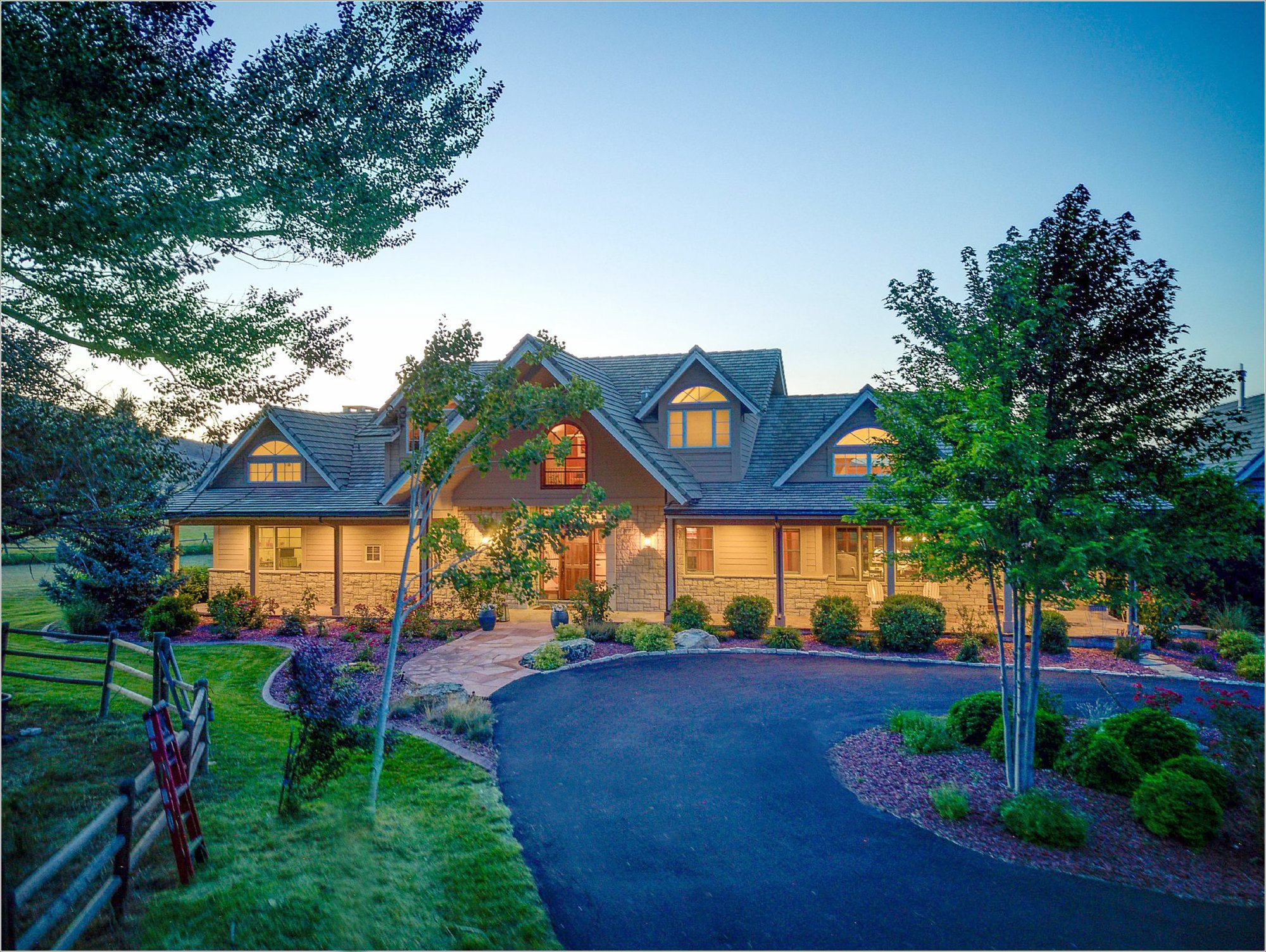 Magnificent Estate on 5+ Acres North of Boulder in Longmont, CO, United