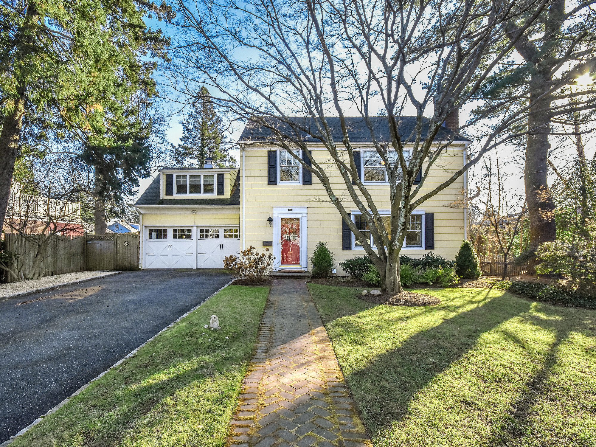 127 Sea Cliff Ave , Sea Cliff, Ny 11579 in Sea Cliff, NY, United States for sale (10439919)