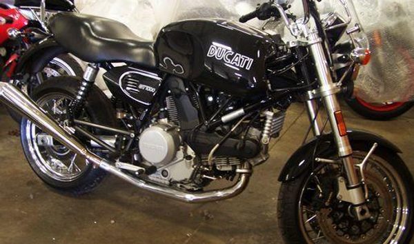 ducati sport 1000 biposto