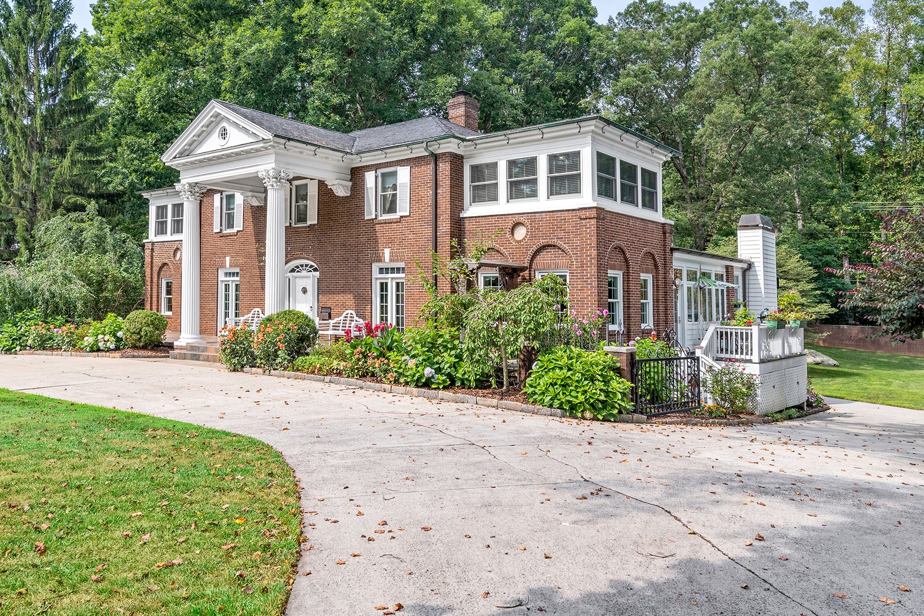 biltmore forest homes for sale