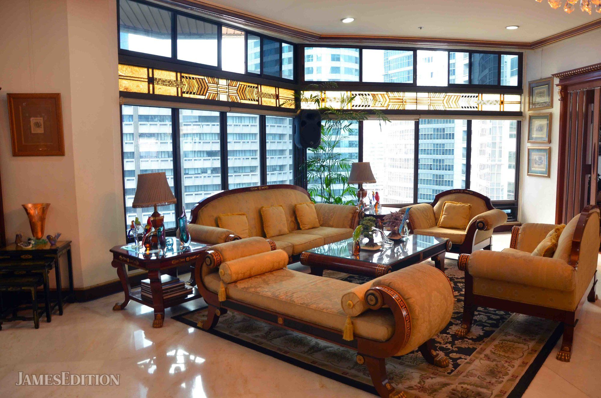 Luxurious French Penthouse In Avignon Tower Makati In Makati