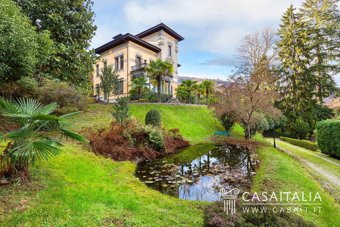 Villa in Stresa, Piemont, Italien 1 - 10460645