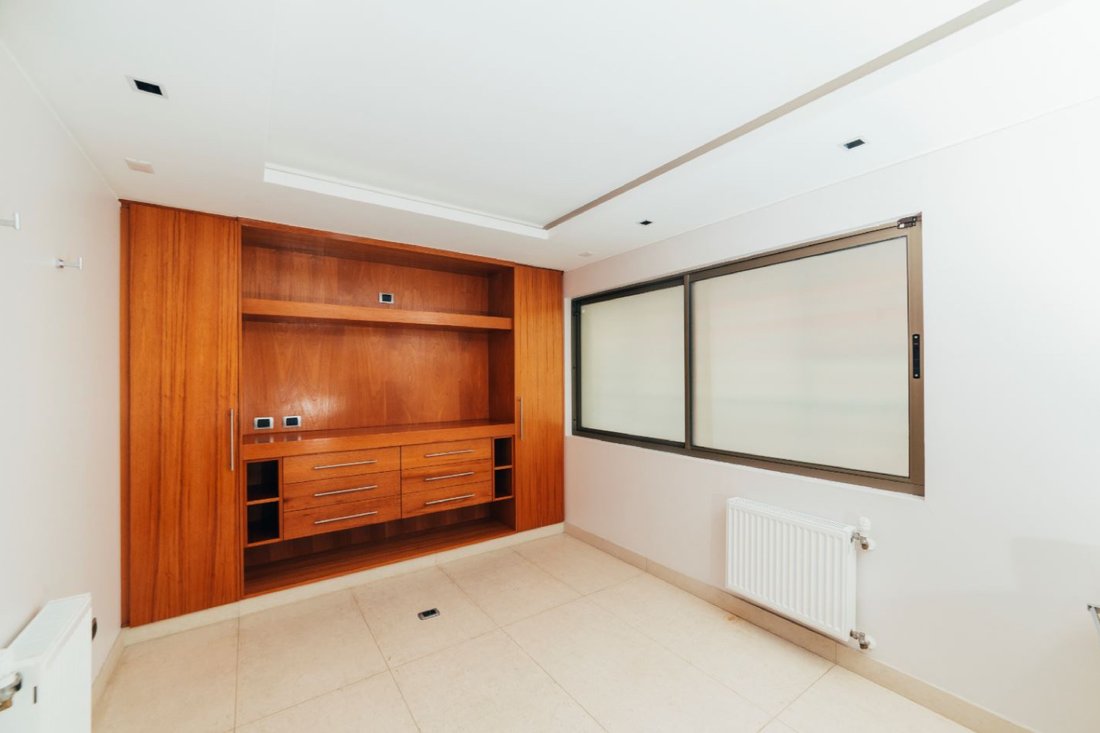 Luxurious Beachfront Triplex Apartment In In Viña Del Mar, Valparaíso