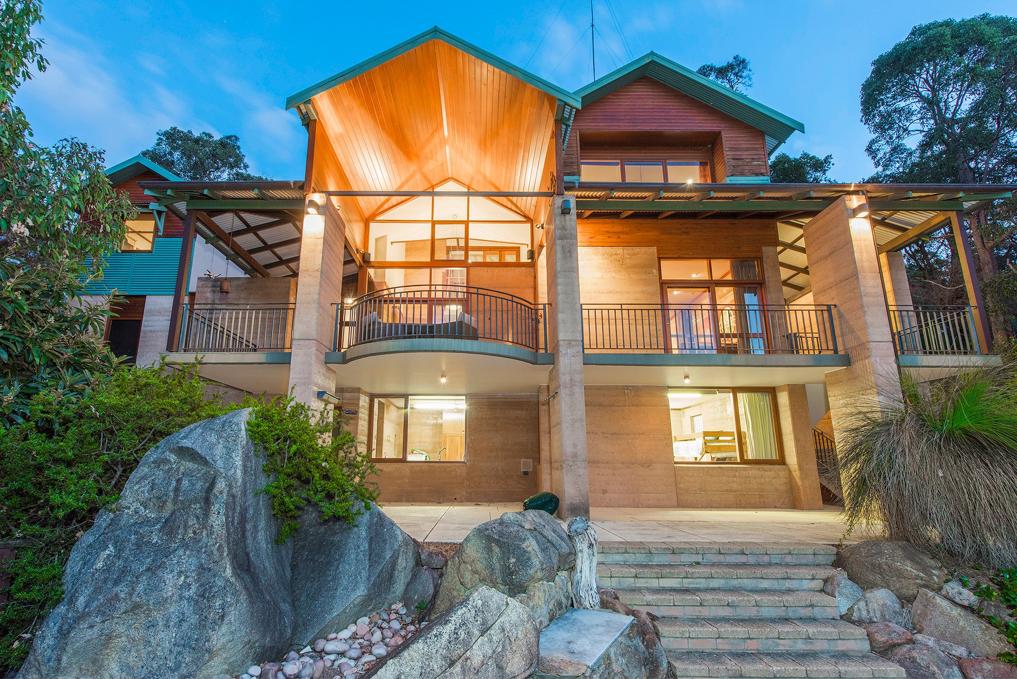 Executive Perth Hills Living in Piesse Brook, Australia for sale (10468745)