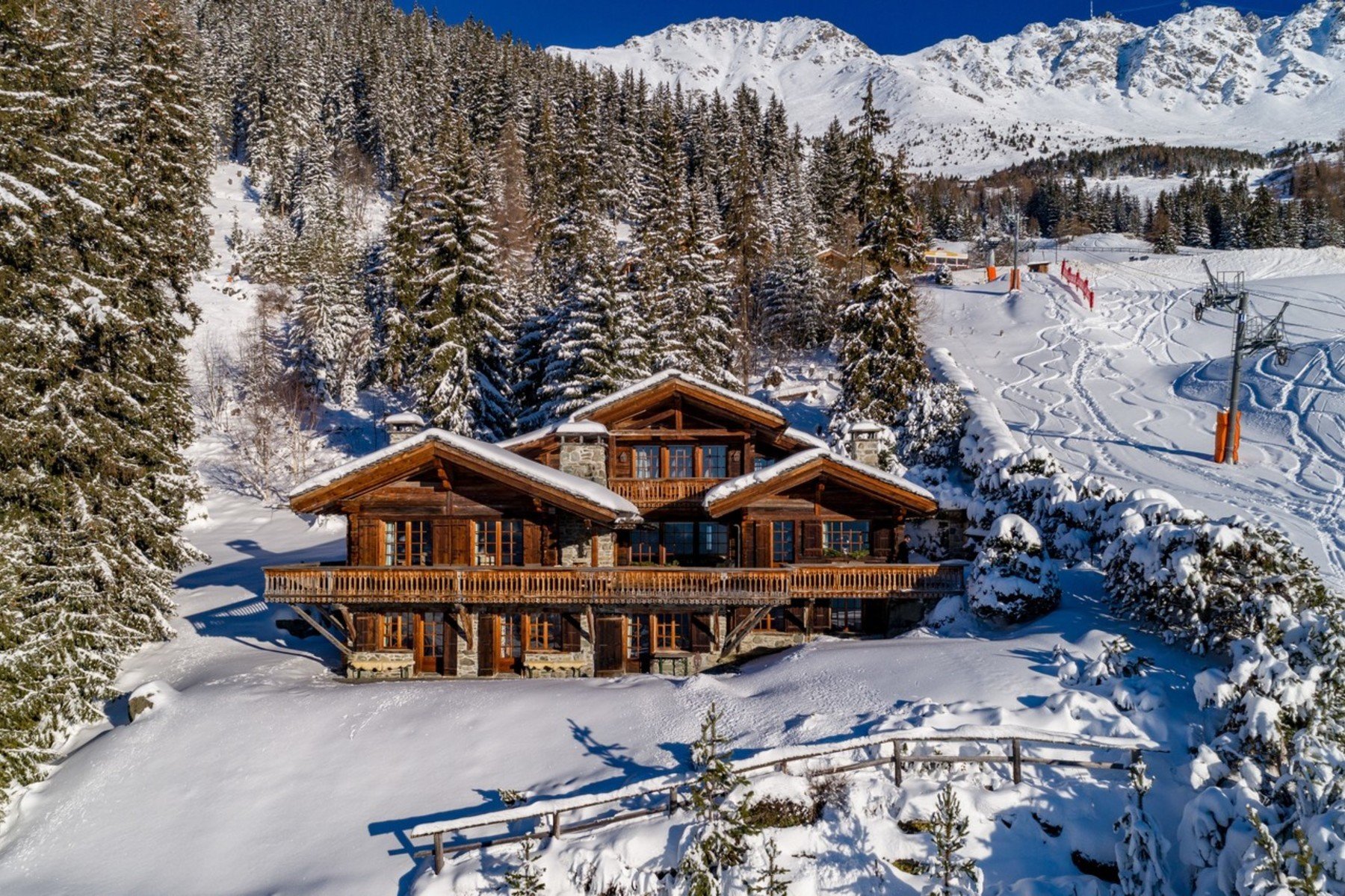 Chalet Trois Toits in Verbier, Switzerland for sale (10469348)