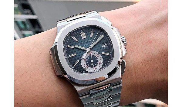 Patek Philippe 2008 USED Nautilus Chronograph Blue Dial 5980/1A Collectable Watch (10475419)