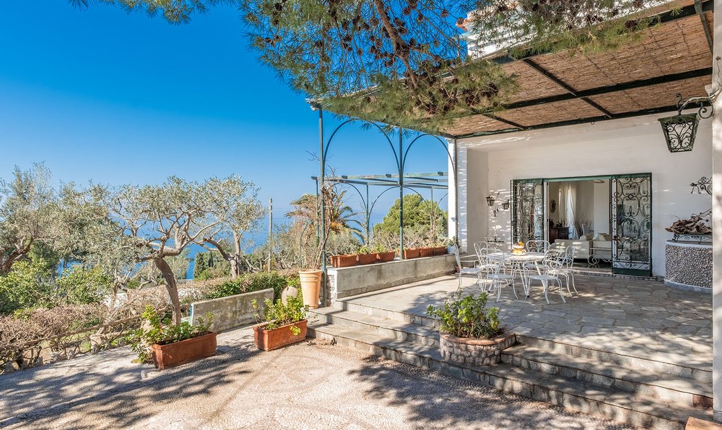 Wonderful Villa With Garden And Seaview In In Anacapri, Campania, Italy