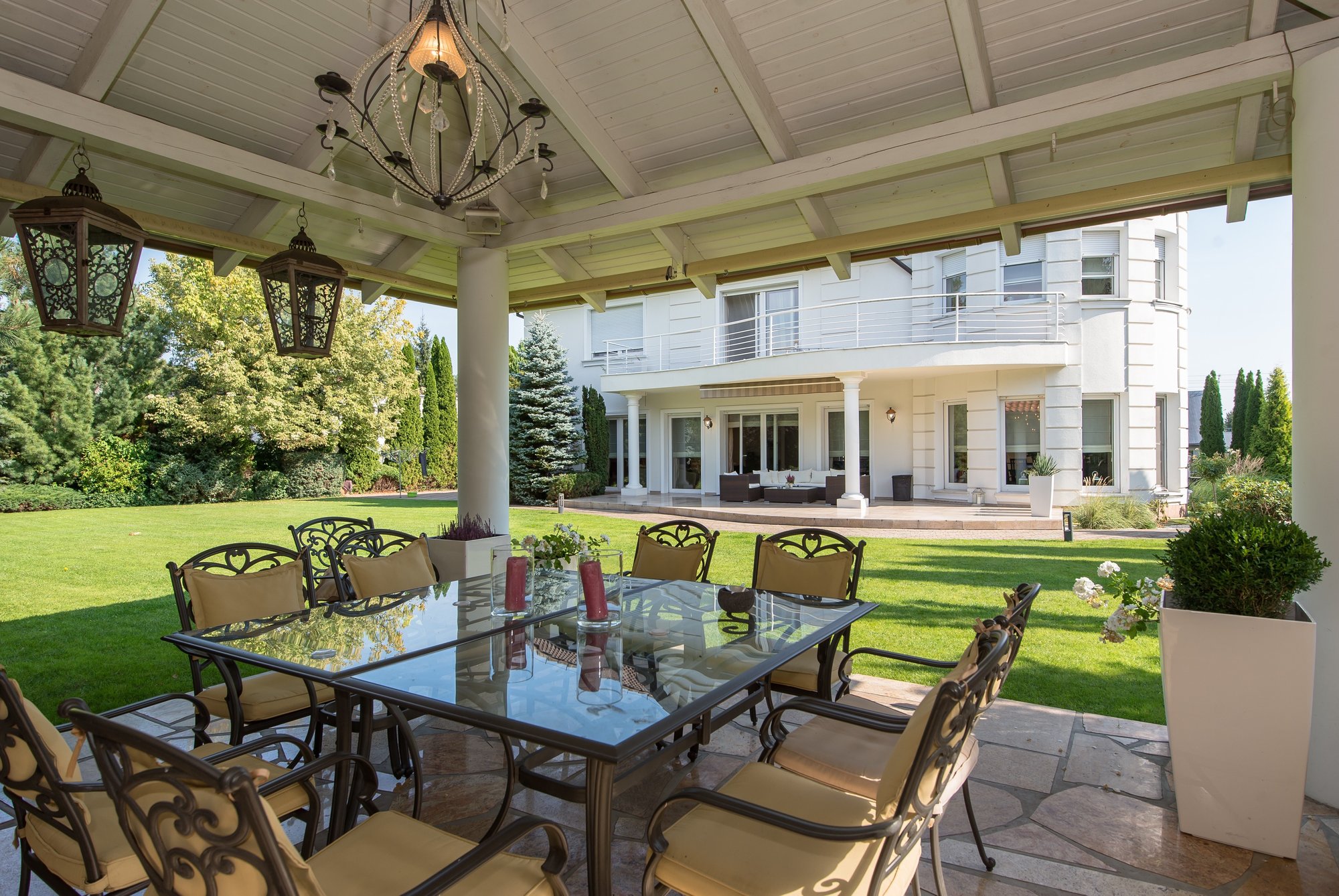 American Style Villa In The Old Part Of Puszczykowo in Poznan, Poland