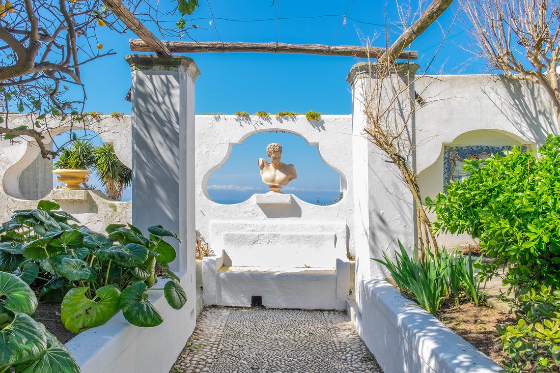 Haus in Anacapri, Kampanien, Italien 1 - 10495989