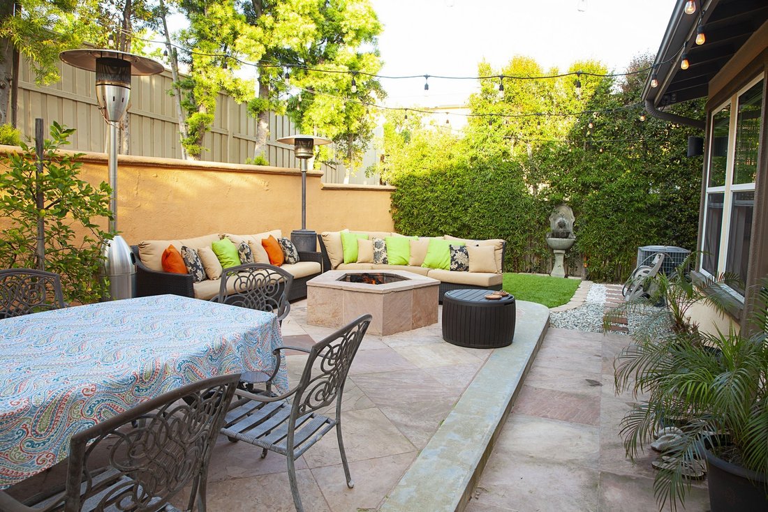 House in Signal Hill, California, United States 2 - 10498889
