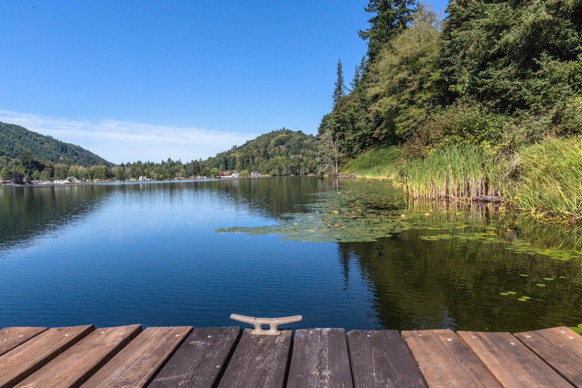 Lake Mc Murray Waterfront in Lake McMurray, WA, United States for sale