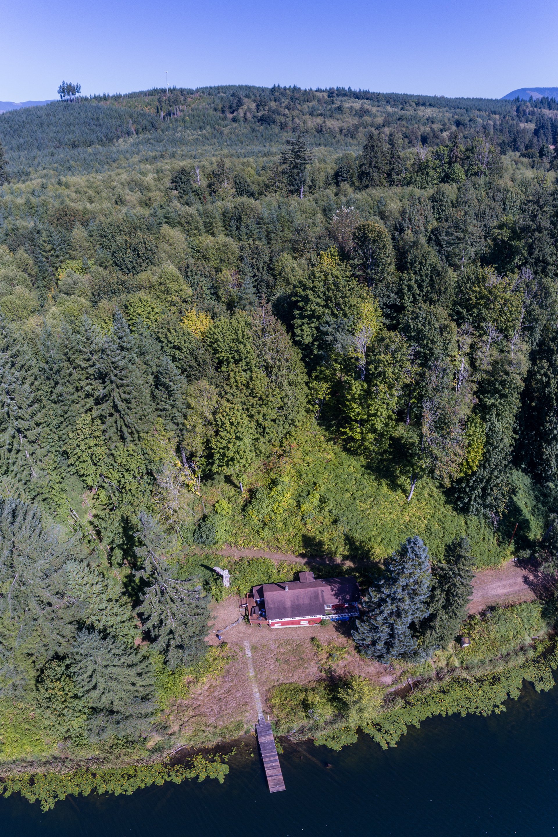Lake Mc Murray Waterfront in Lake McMurray, WA, United States for sale
