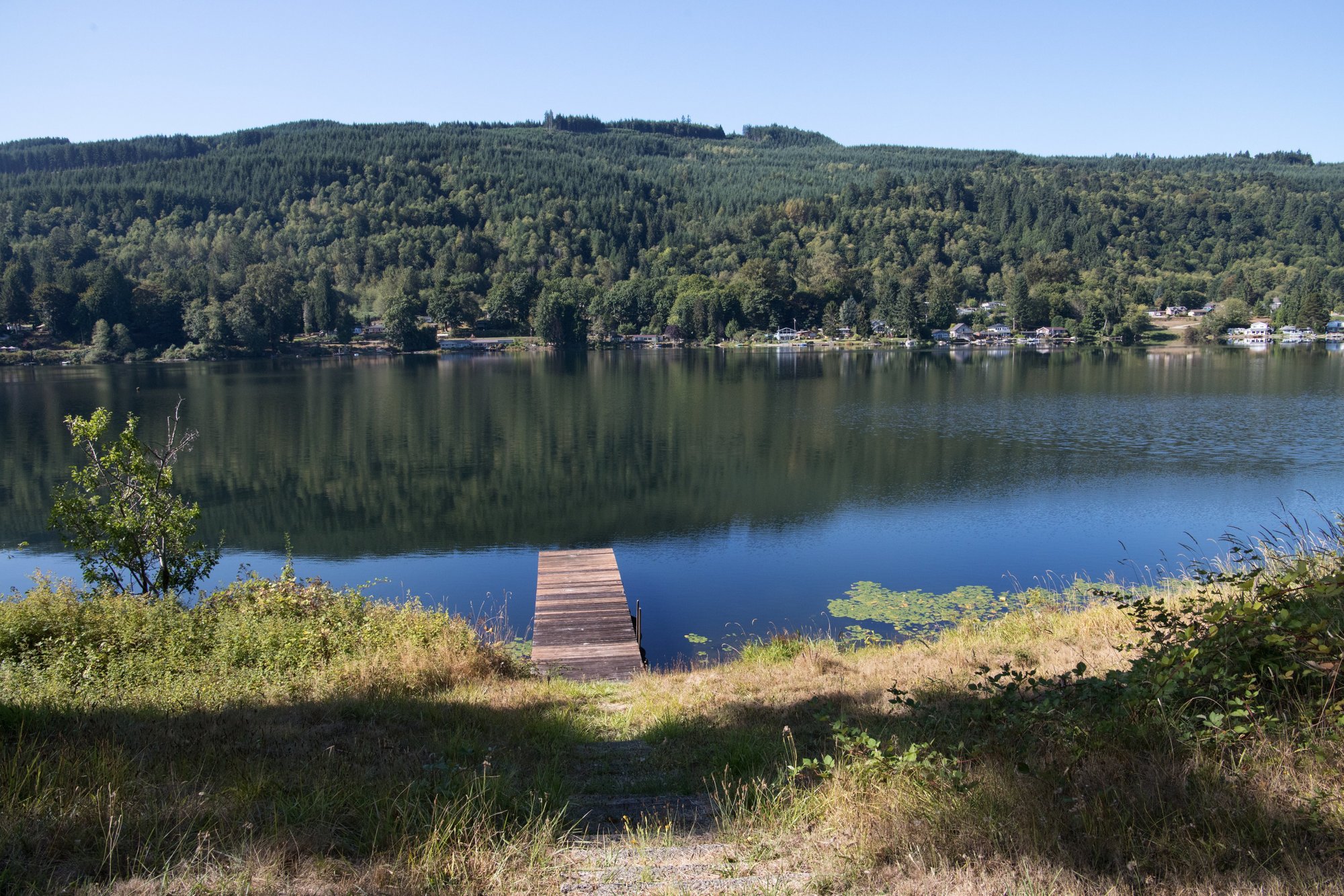 Lake Mc Murray Waterfront in Lake McMurray, WA, United States for sale
