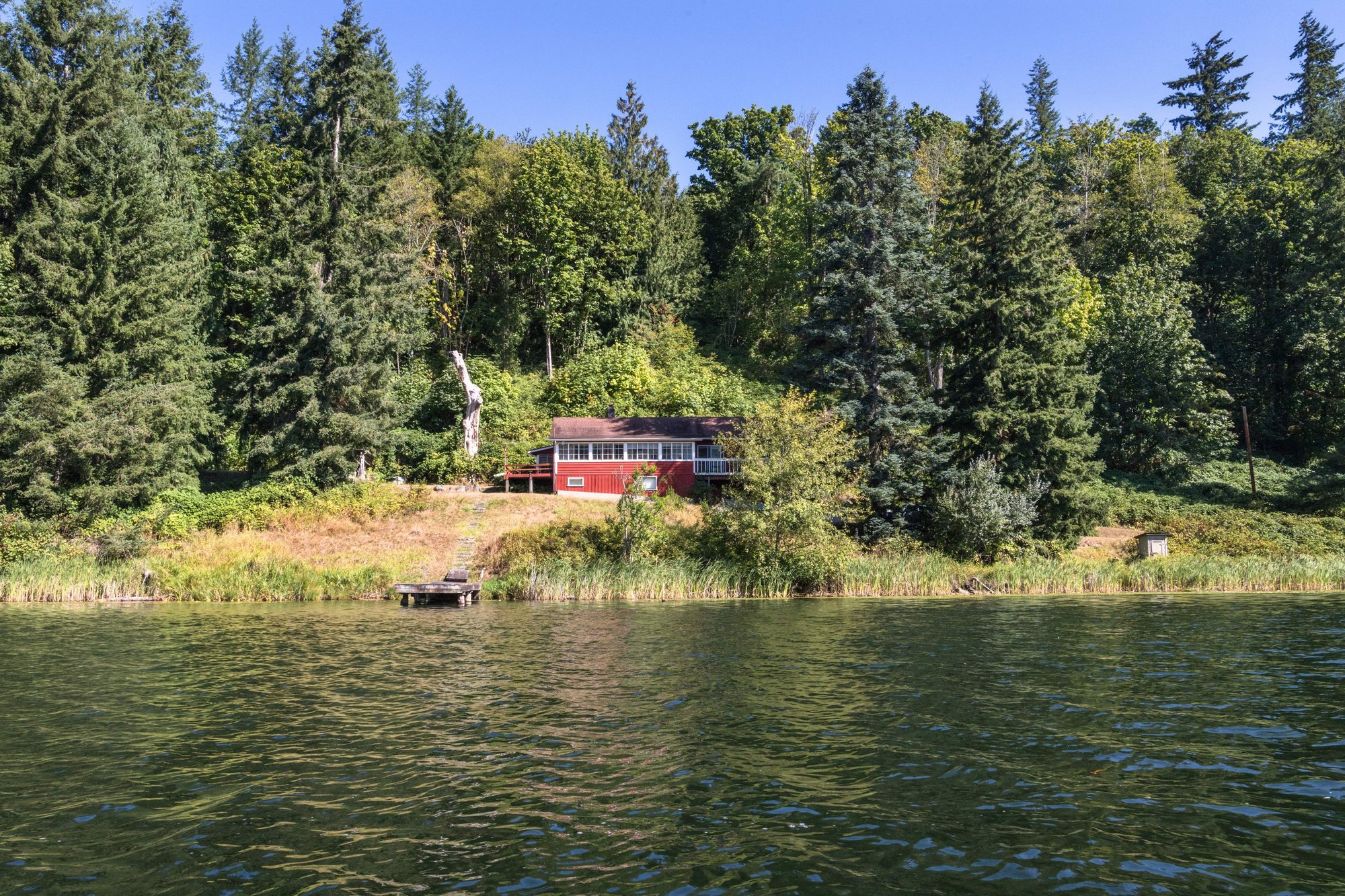 Lake Mc Murray Waterfront in Lake McMurray, WA, United States for sale