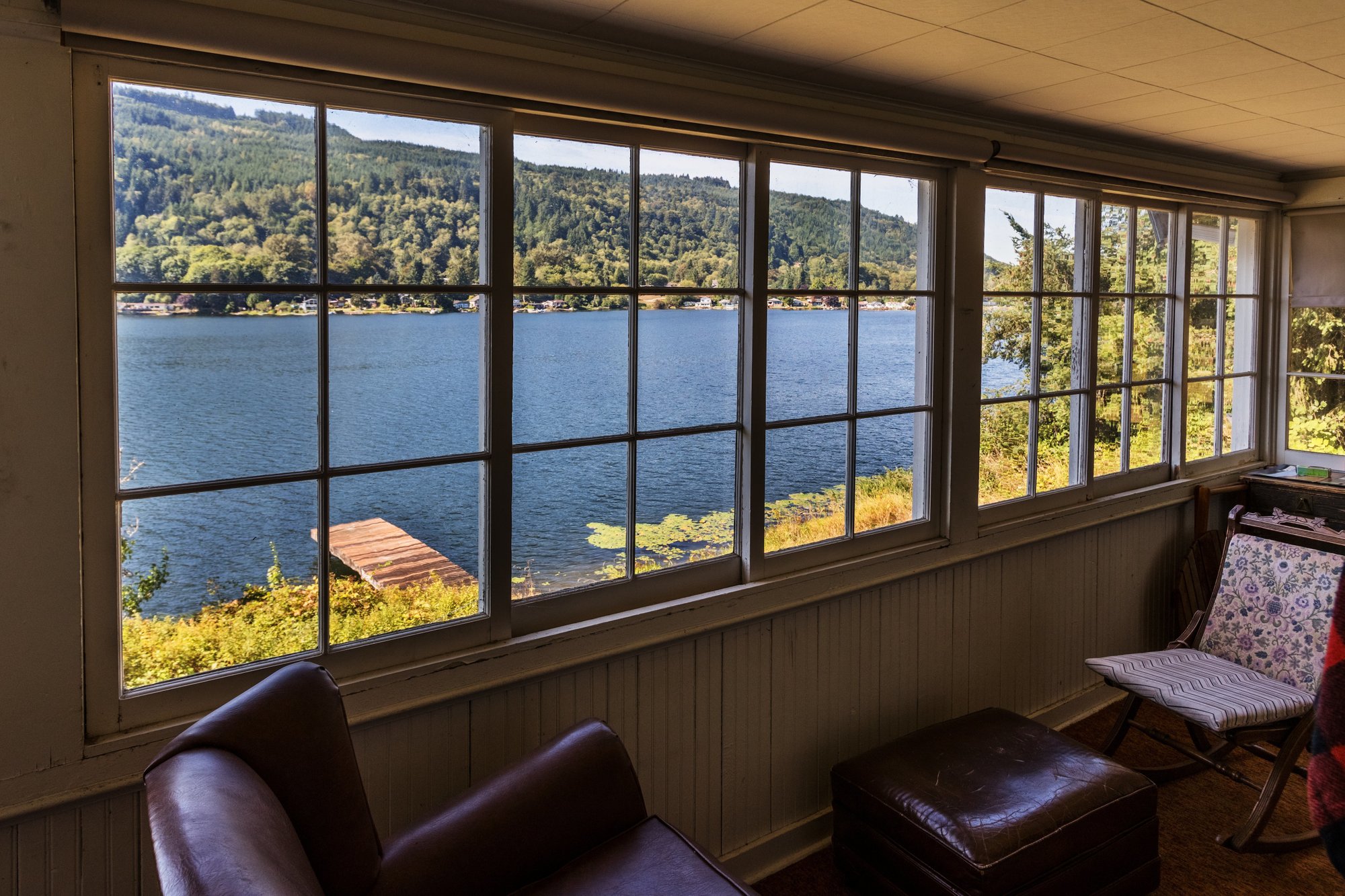 Lake Mc Murray Waterfront in Lake McMurray, WA, United States for sale