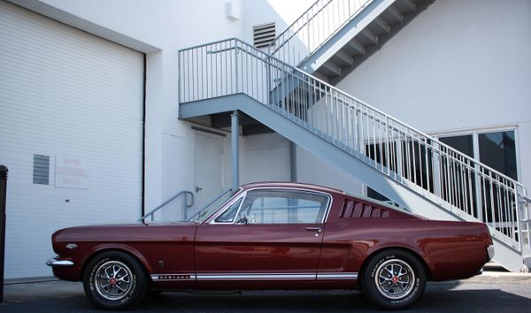 FORD MUSTANG (10501956)