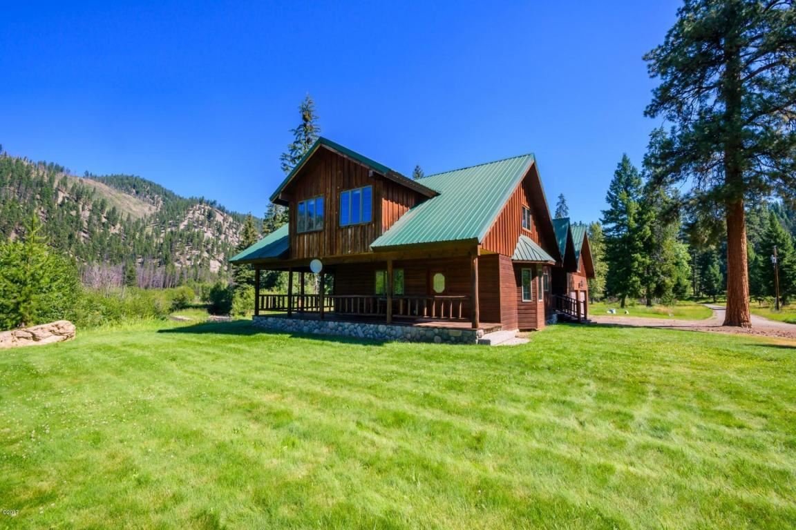 Mountain Retreat in Alta Meadow Ranch in Darby, MT, United States for
