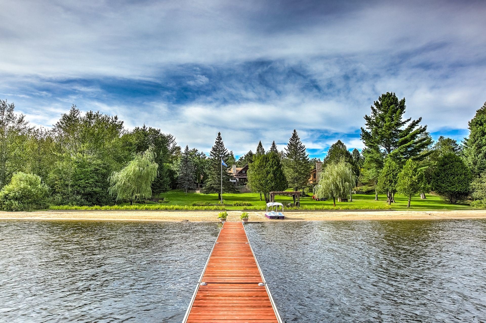 LacSimon, QC in LacSimon, Canada for sale (10380680)