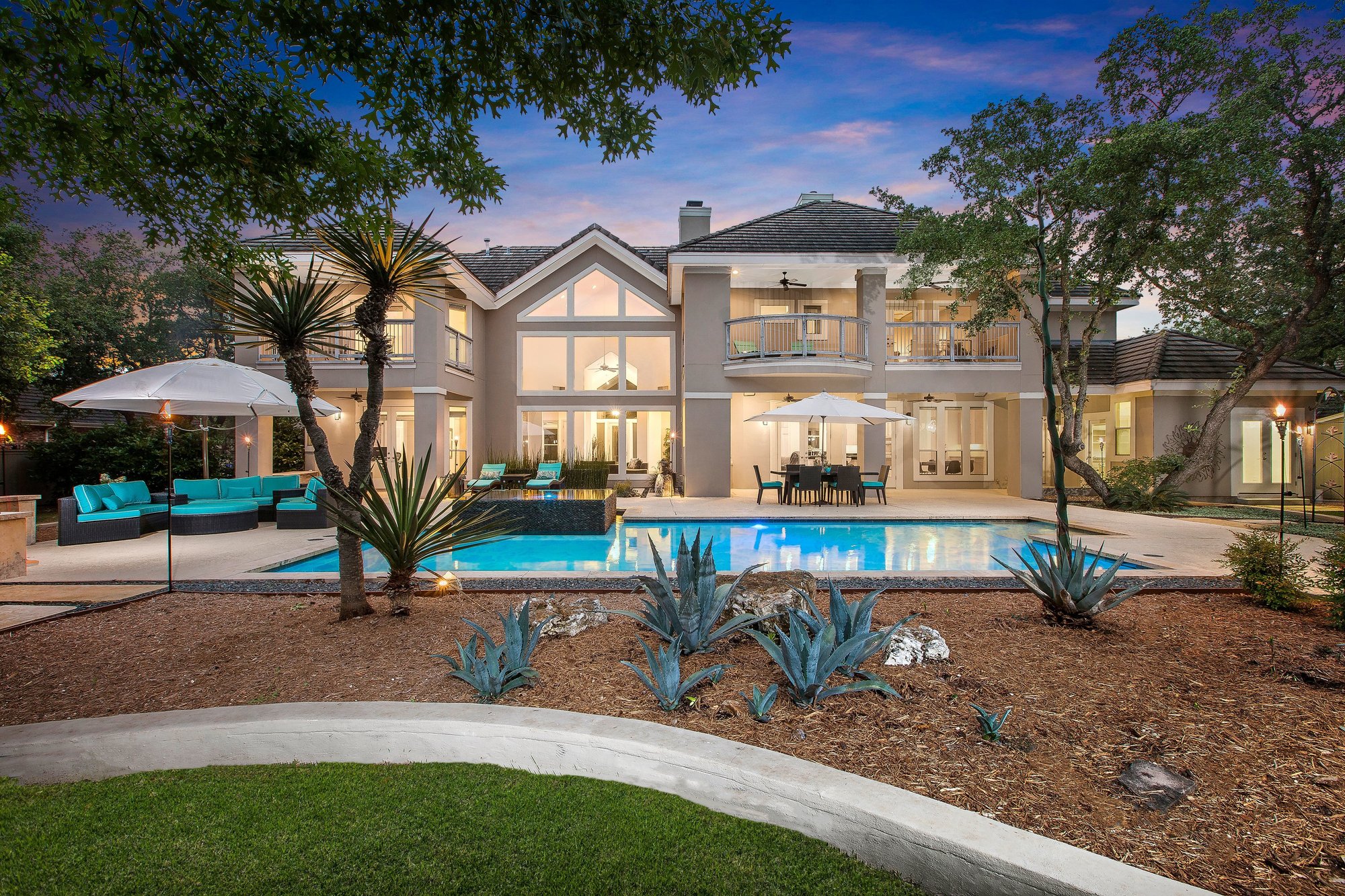 Unprecedented Style In Bentley Manor in San Antonio, TX, United States