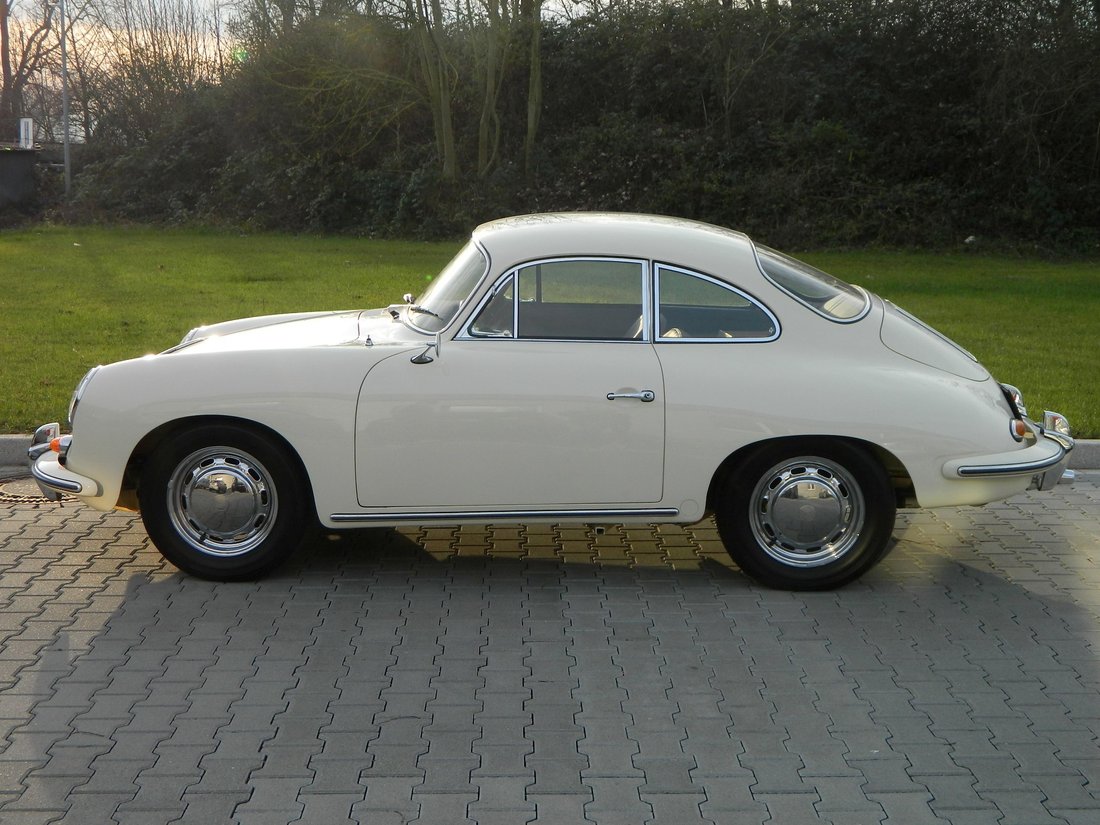 Coupe in Bergheim, North Rhine-Westphalia, Germany 3 - 10518635