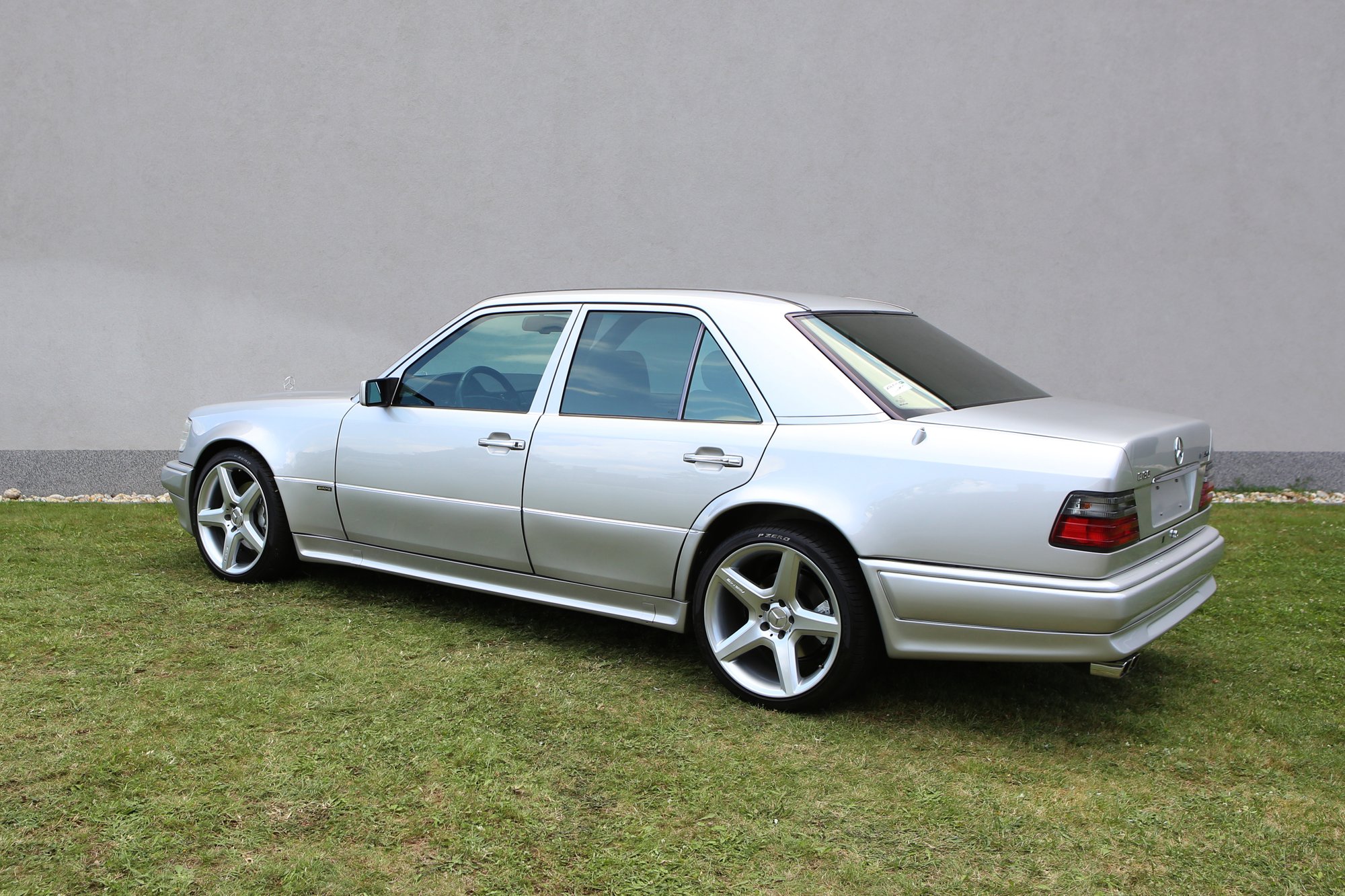 1994 Mercedes Benz Other in Zug Switzerland for sale