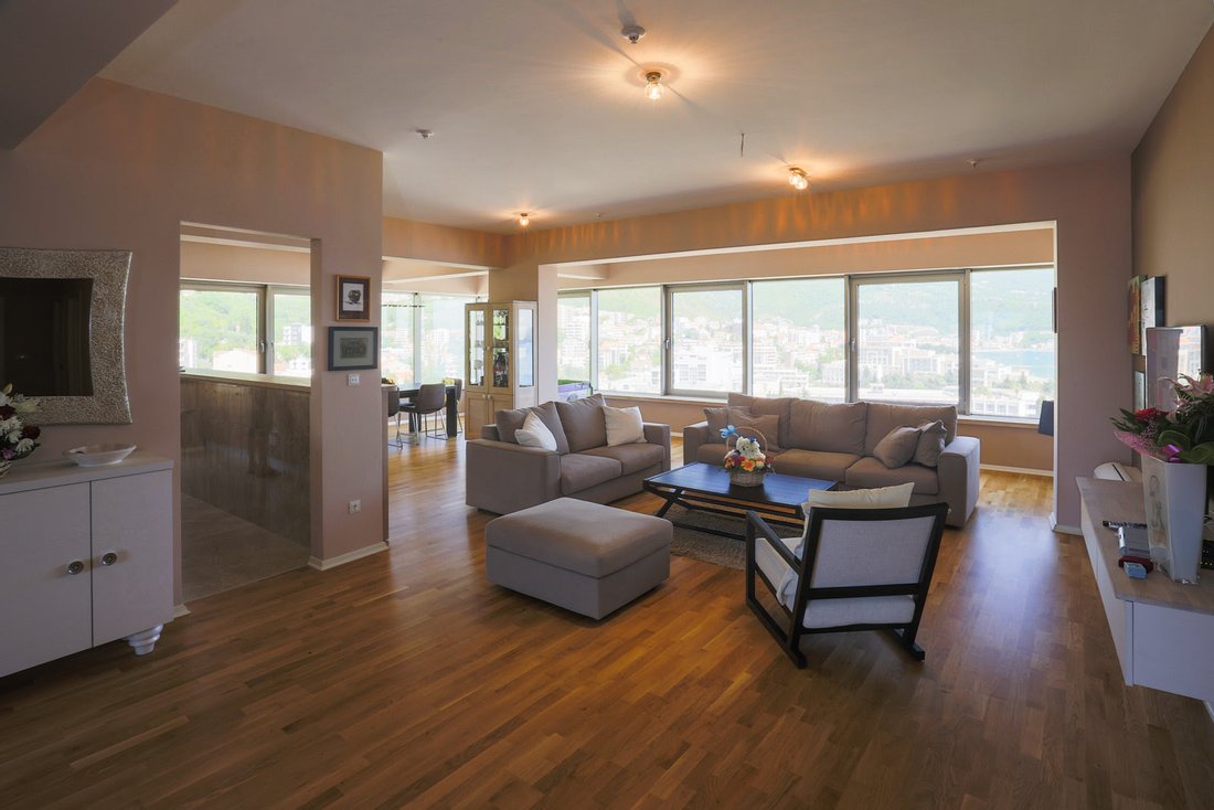 Picture of Panoramic View - 787 Elm St Anchorage AK 99501 | Apartment Finder