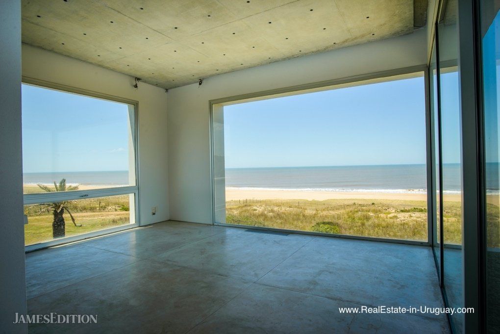 Increíble Casa Frente Al Mar En 50 En Rocha, Departamento De Rocha