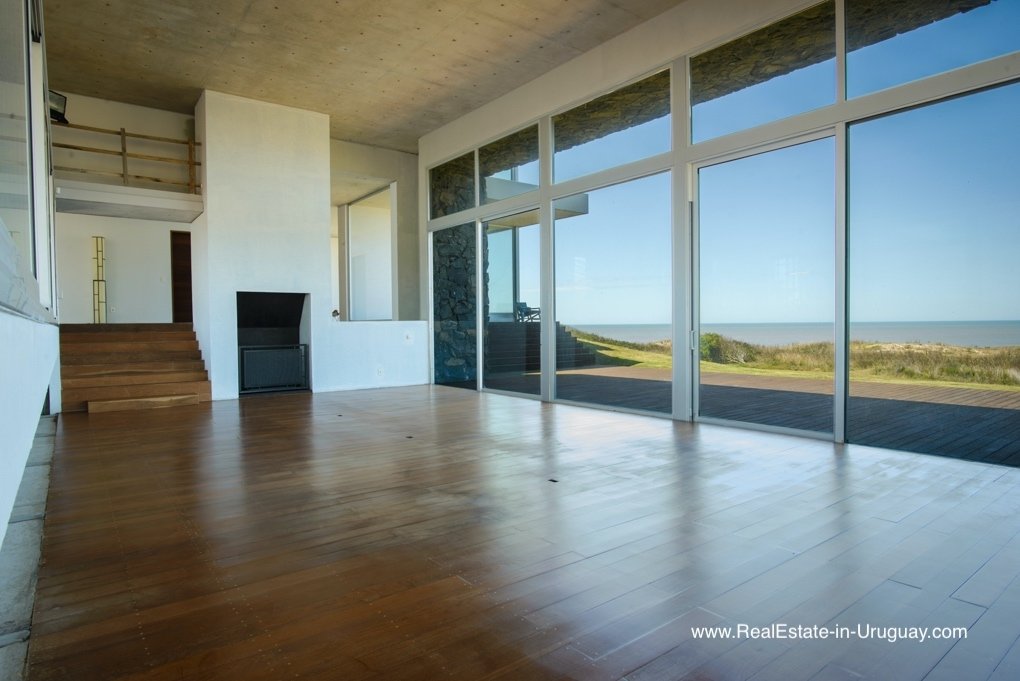 Amazing Beachfront Home On 50 In La Juanita, Maldonado Department