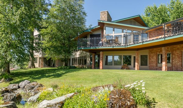 1593 East Edgewood Drive (10523043)