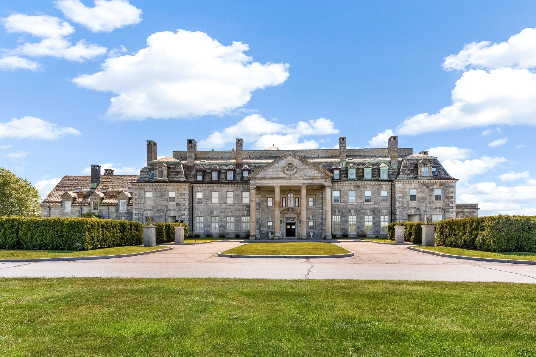 Round Hill Mansion Penthouse in Dartmouth, MA, United States for sale
