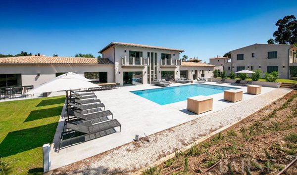 Seasonal rental - Villa La Croix-Valmer (10530829)