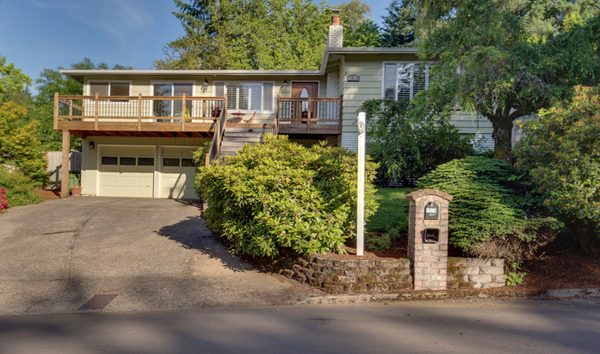 1926 Woodland Terrace (10531002)