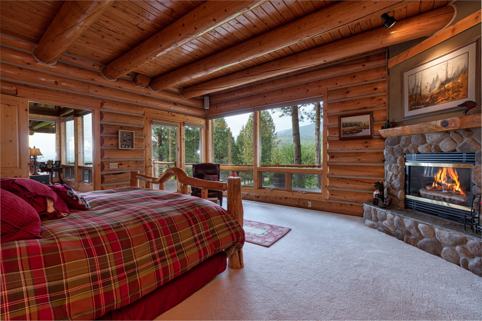 Luxury Gentleman'S Ranch In Darby, Mt, United States For Sale (10090500)