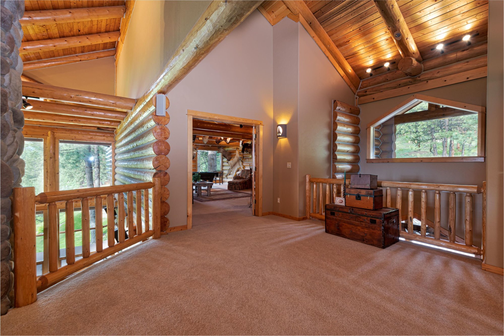 Luxury Gentleman'S Ranch In Darby, Mt, United States For Sale (10090500)