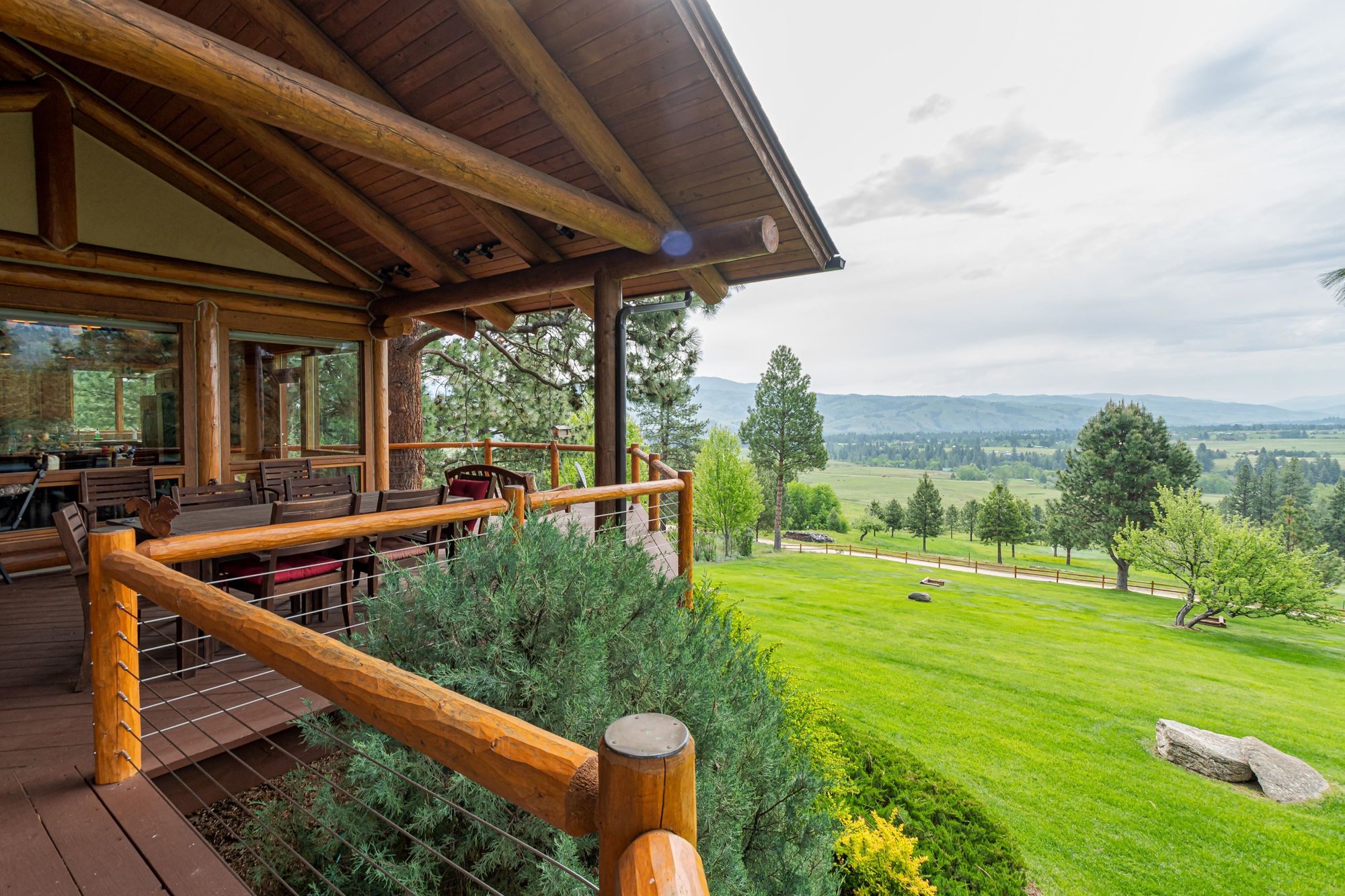 Luxury Gentleman'S Ranch In Darby, Mt, United States For Sale (10090500)