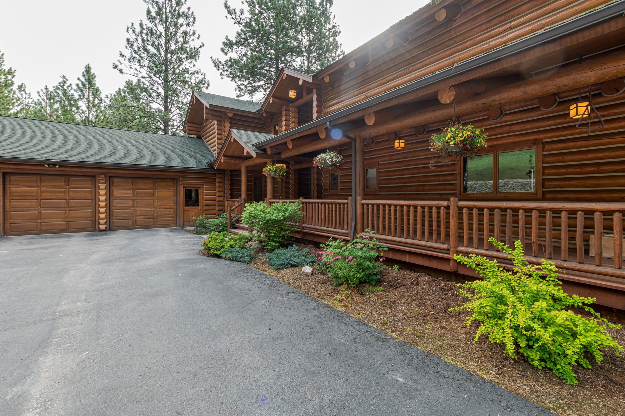 Luxury Gentleman'S Ranch In Darby, Mt, United States For Sale (10090500)