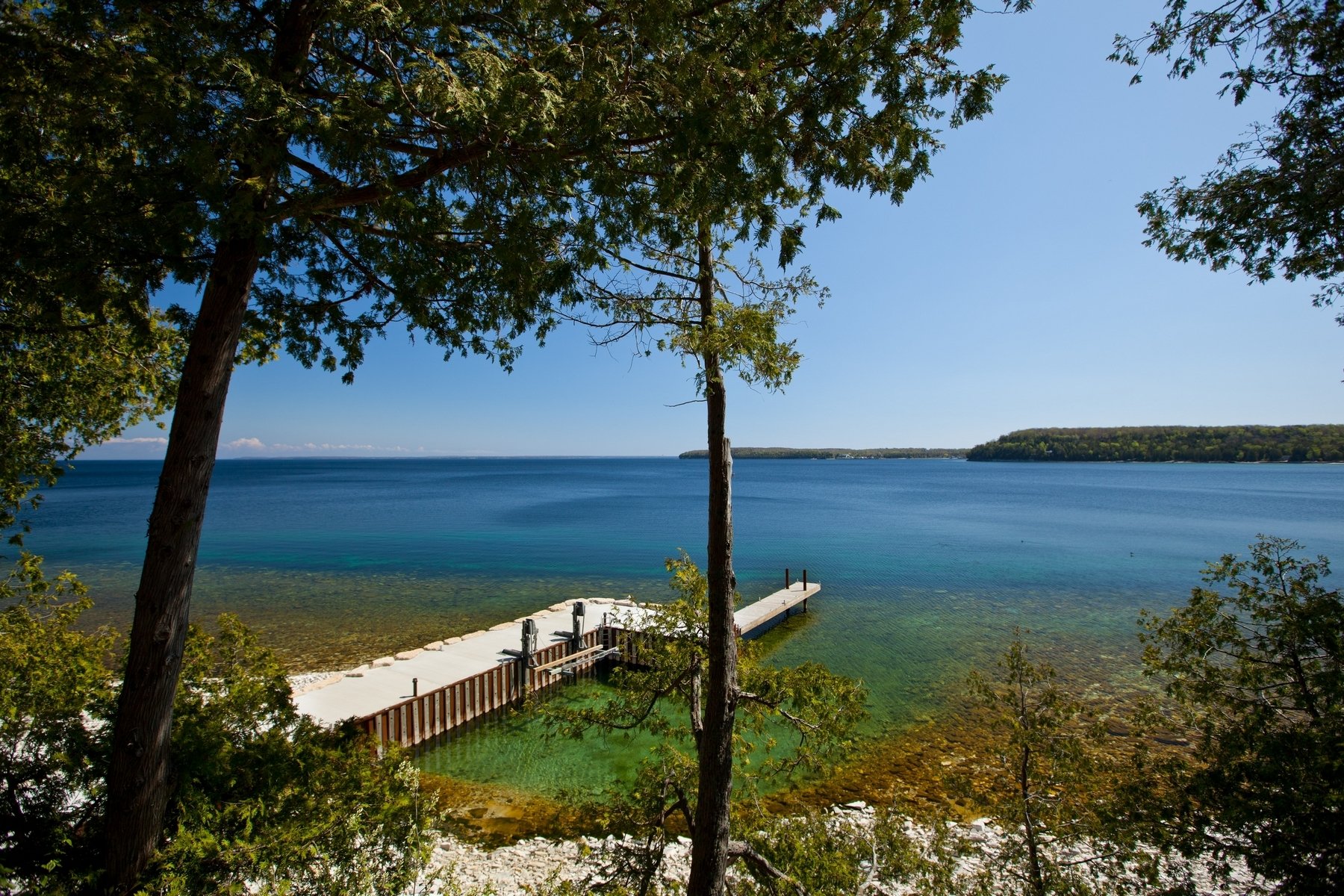 Door County Lakefront Gem In Ellison Bay, Wisconsin, United States For