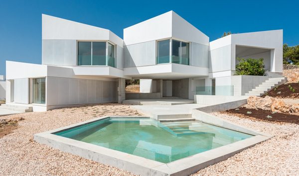 Superb Avant Garde Villa With Sea Views (10533015)