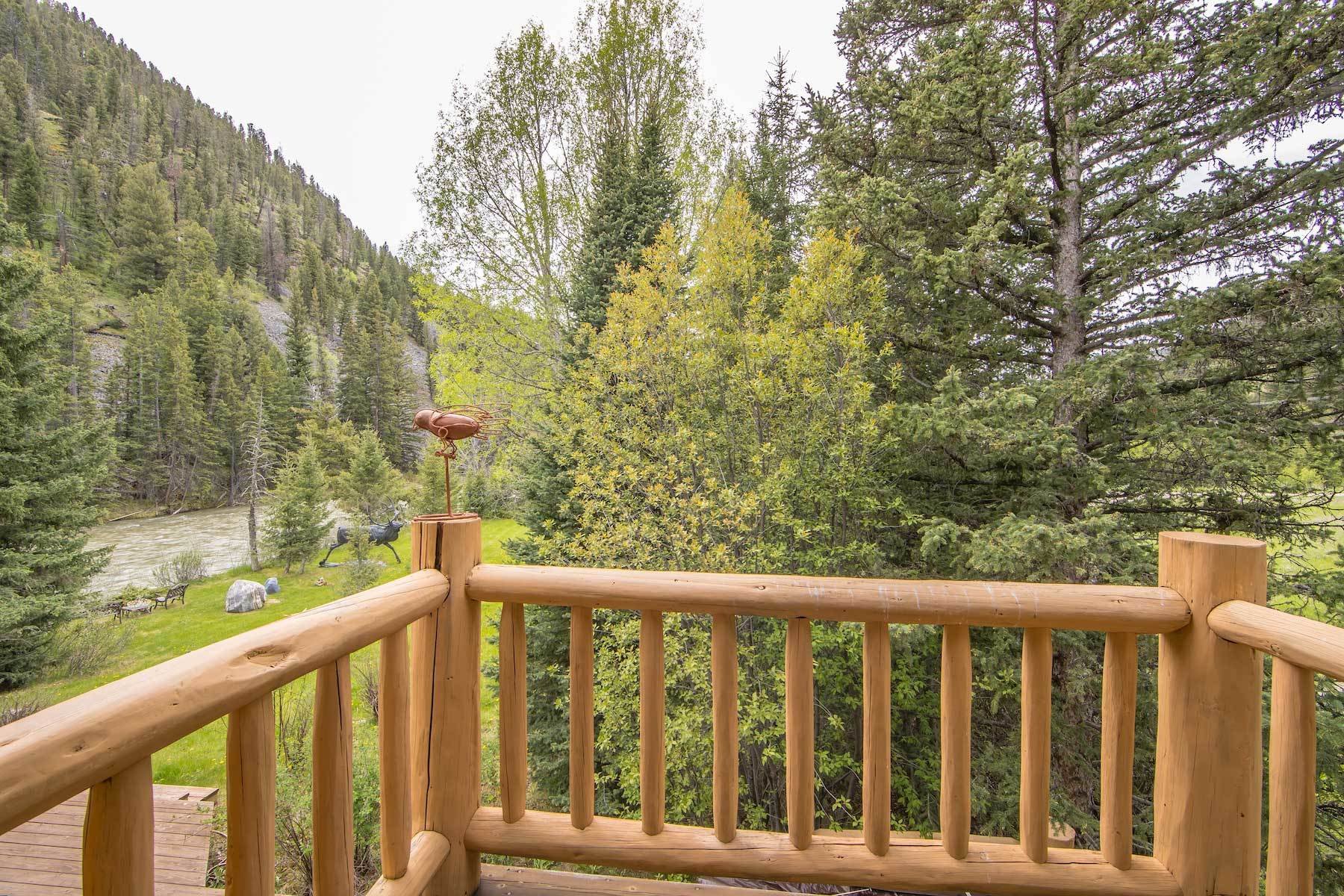 Gallatin River Retreat In Gallatin Gateway, Montana, United States For