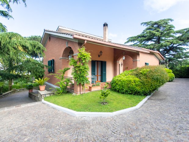 House in Marino, Lazio, Italy 1
