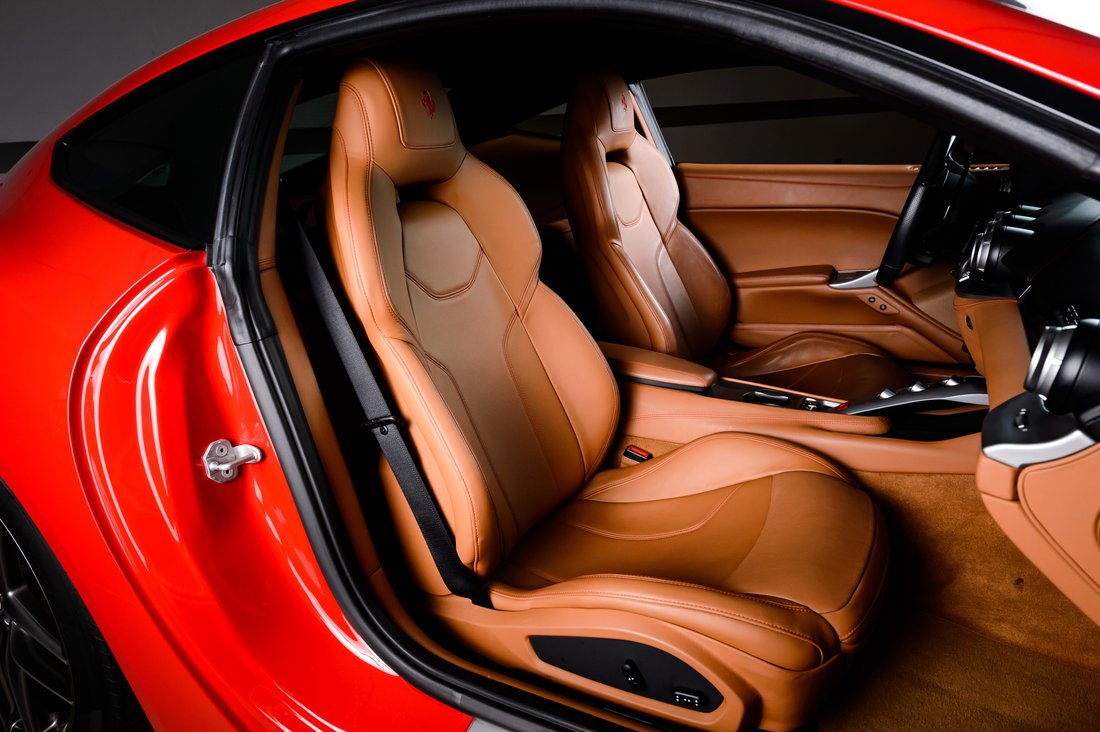 Coupe in Dubai, Dubai, United Arab Emirates 4 - 10539898