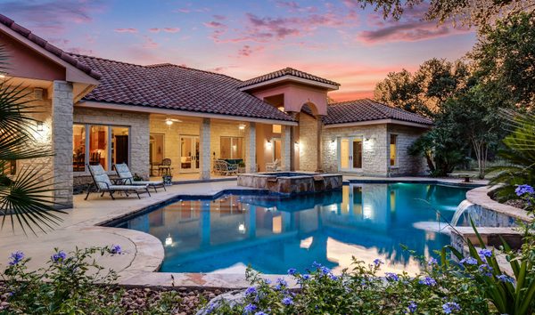 Breathtaking Mediterranean Home In Riverforest (10541323)