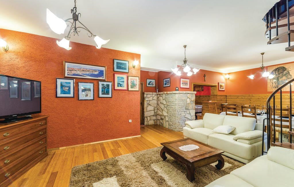 A Five House Apartment Village On A Beautiful In Vir, Zadar County